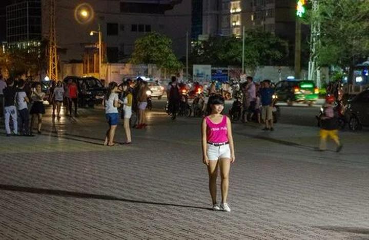 Áo sơ mi cổ bèo: Áo sơ mi cổ bèo là một trong những lỗi thời trong thời trang mà