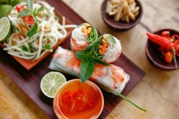 Chuyên gia Hotspot Matrix phân tích: Soi 2 app du lịch đang hot và marketing video