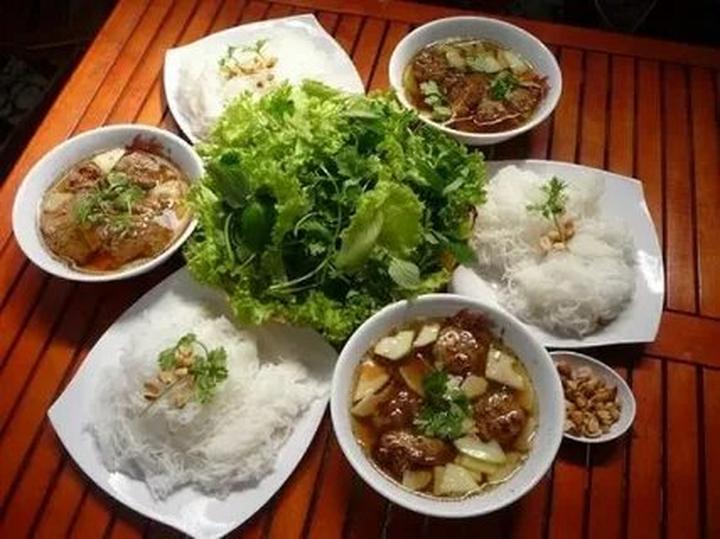 Sự Bùng Nổ Của Video Ngắn và Trí Tuệ Nhân Tạo: Vai Trò Thiết Yếu Của Đào Tạo Kỹ Năng Sáng Tạo Nội Dung